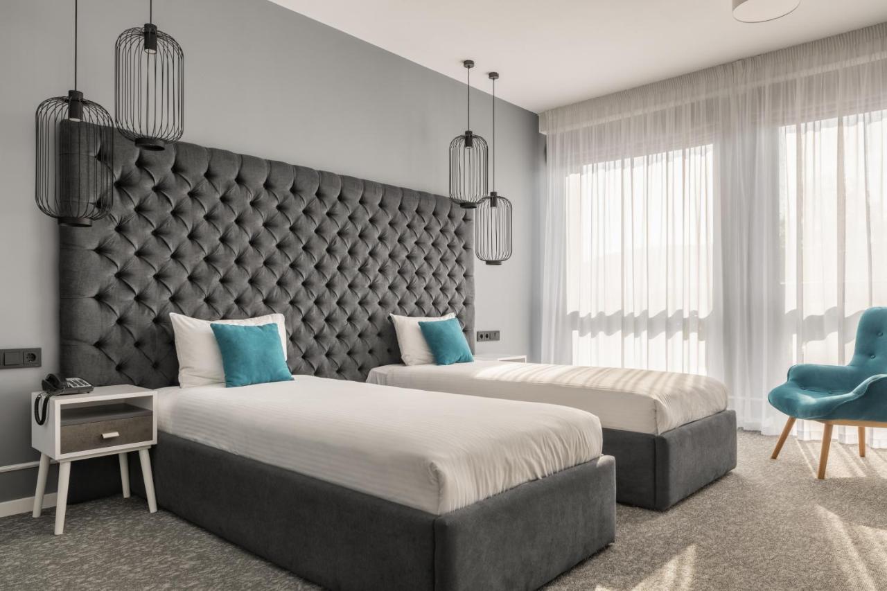 City Inn Lviv Smart Hotel Vynnyky Екстериор снимка