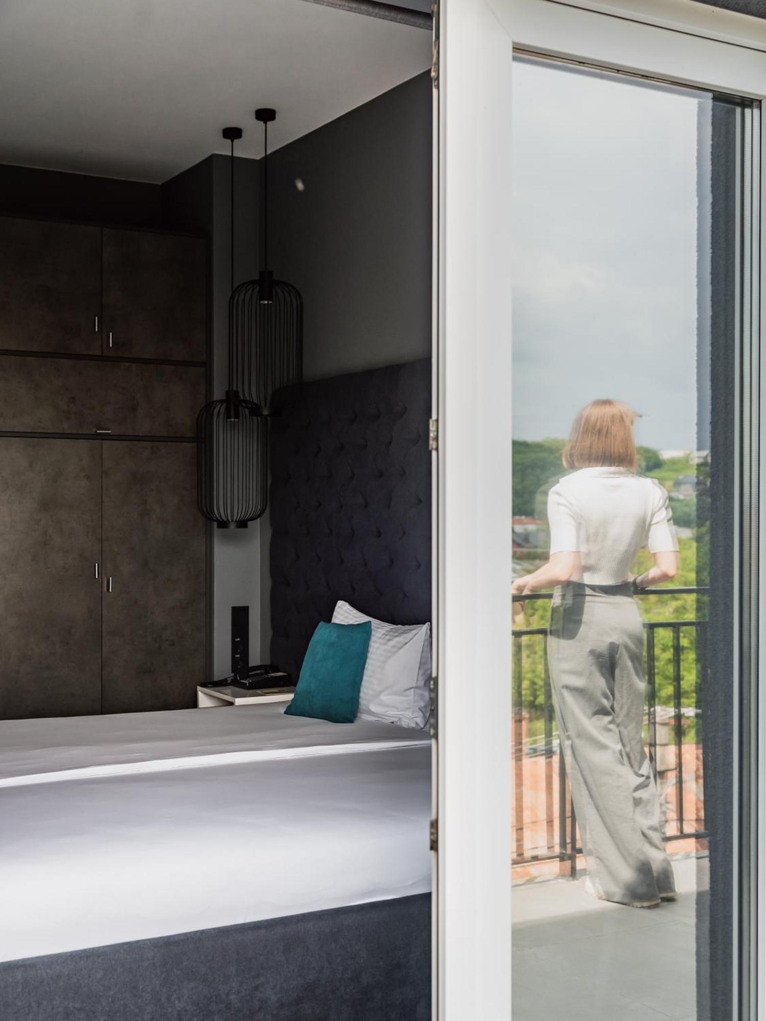 City Inn Lviv Smart Hotel Vynnyky Екстериор снимка